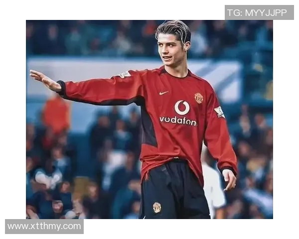 欧洲杯C罗签名足球卡片开包揭晓珍稀限量版球星宝藏